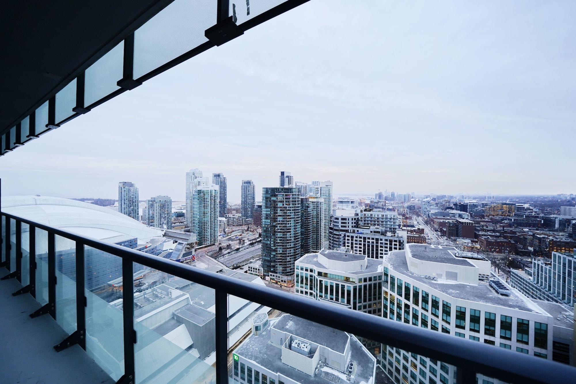 Grand Royal Condos - Cn Tower Toronto Exteriör bild