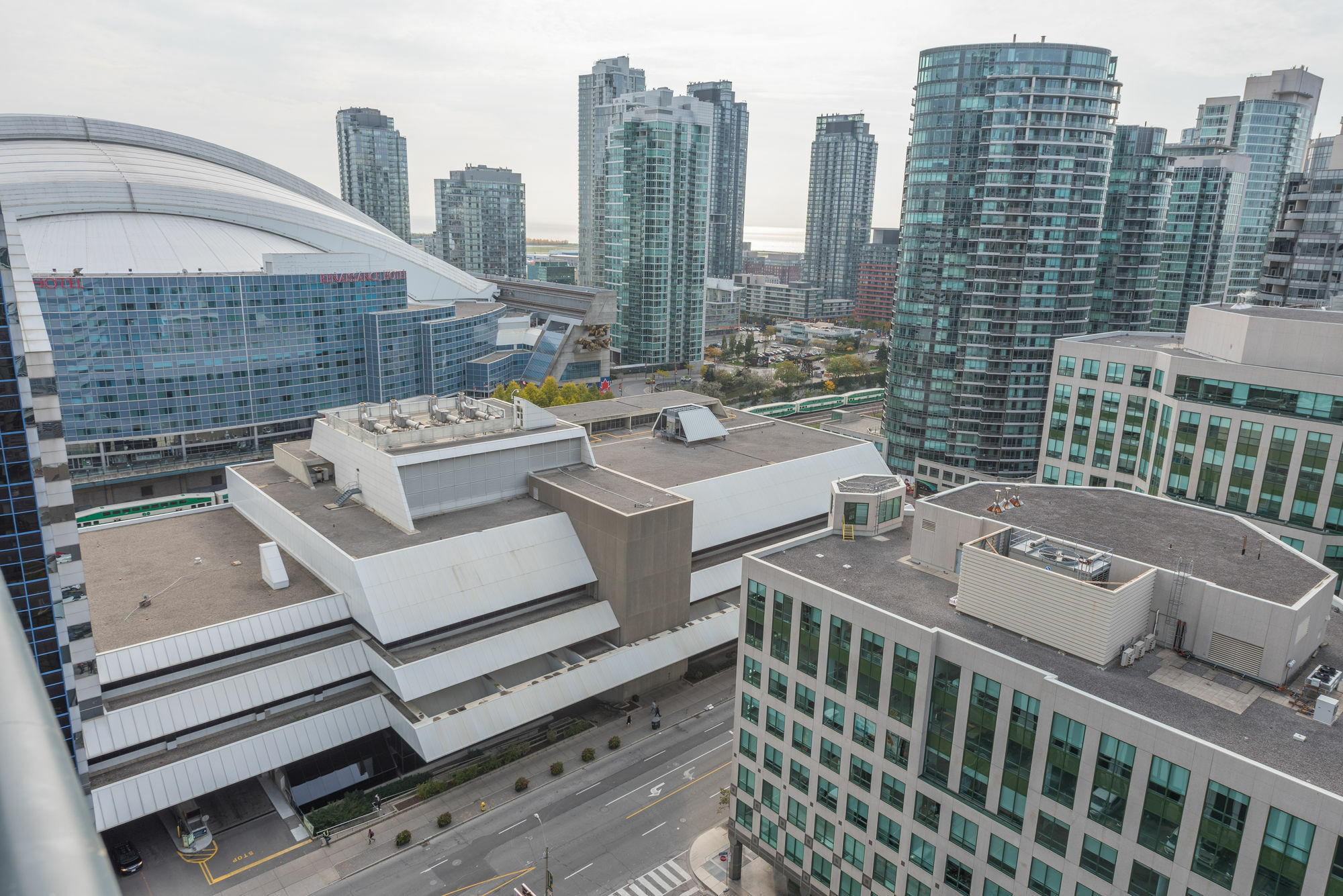 Grand Royal Condos - Cn Tower Toronto Exteriör bild